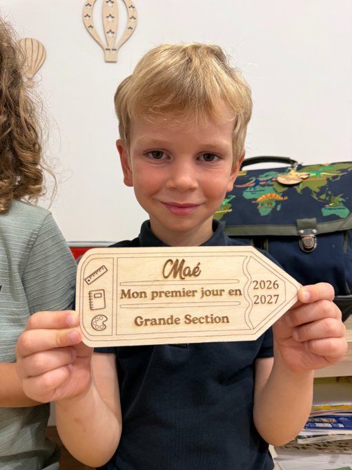 Pancarte rentrée d’école ou crèche avec prénom de l’enfant