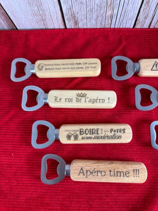 Décapsuleur en bois personnalisé - Ouvre bouteille