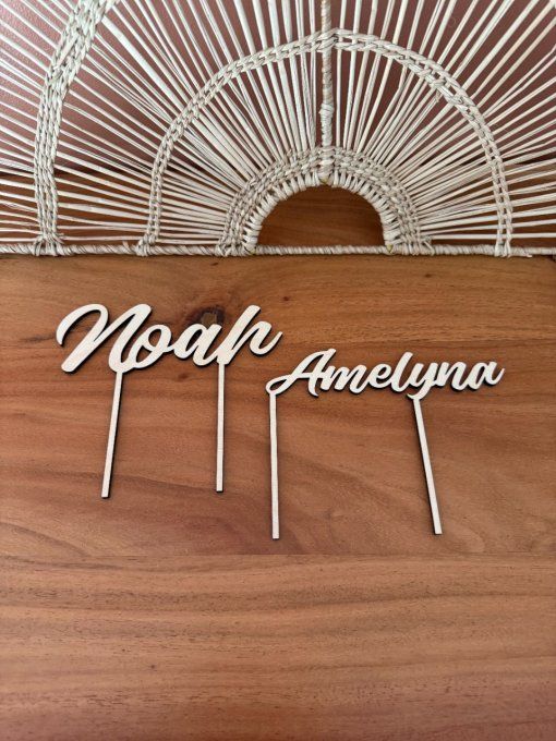 Prénom en bois pour gâteau - Cake topper